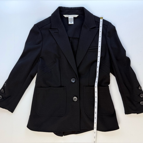 Diane Von Furstenberg Black Stretch Knit Blazer w/ Cropped Sleeves Size 8 - Picture 7 of 9
